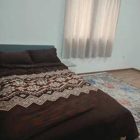 Emir - Bosnian Pyramids - And Entire Privatunterkunft
